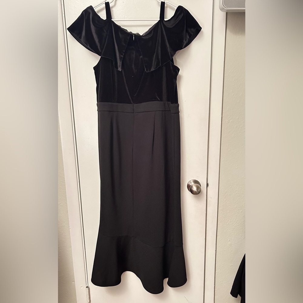 Addison Evenings Elegant Black Velvet Dress 14 W - Picture 2 of 5